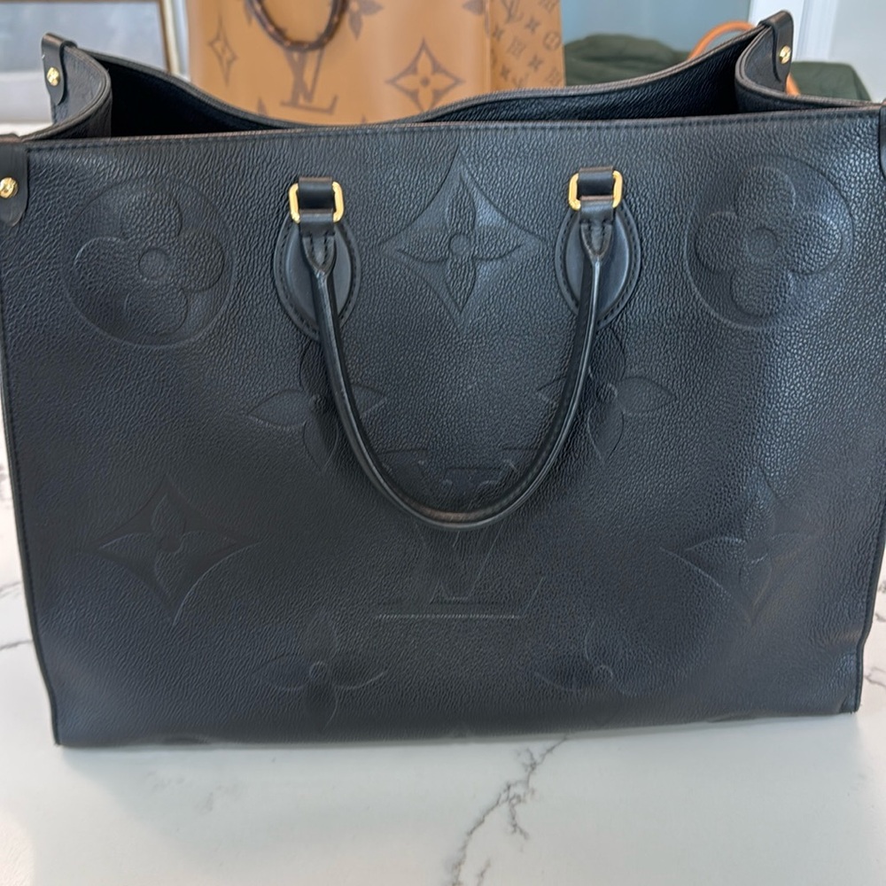 AUTHENTIC Louis Vuitton Empreinte Monogram Giant On-The-Go GM Black